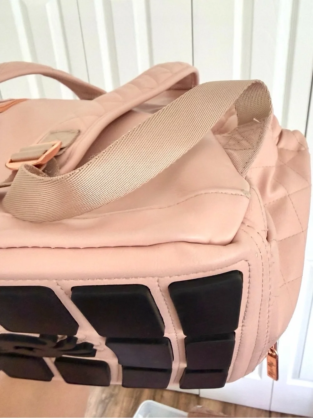 🦋Itzy Ritzy Boss Plus Diaper Bag  Backpack Blush Pink and  Diaper Bag Charm pod